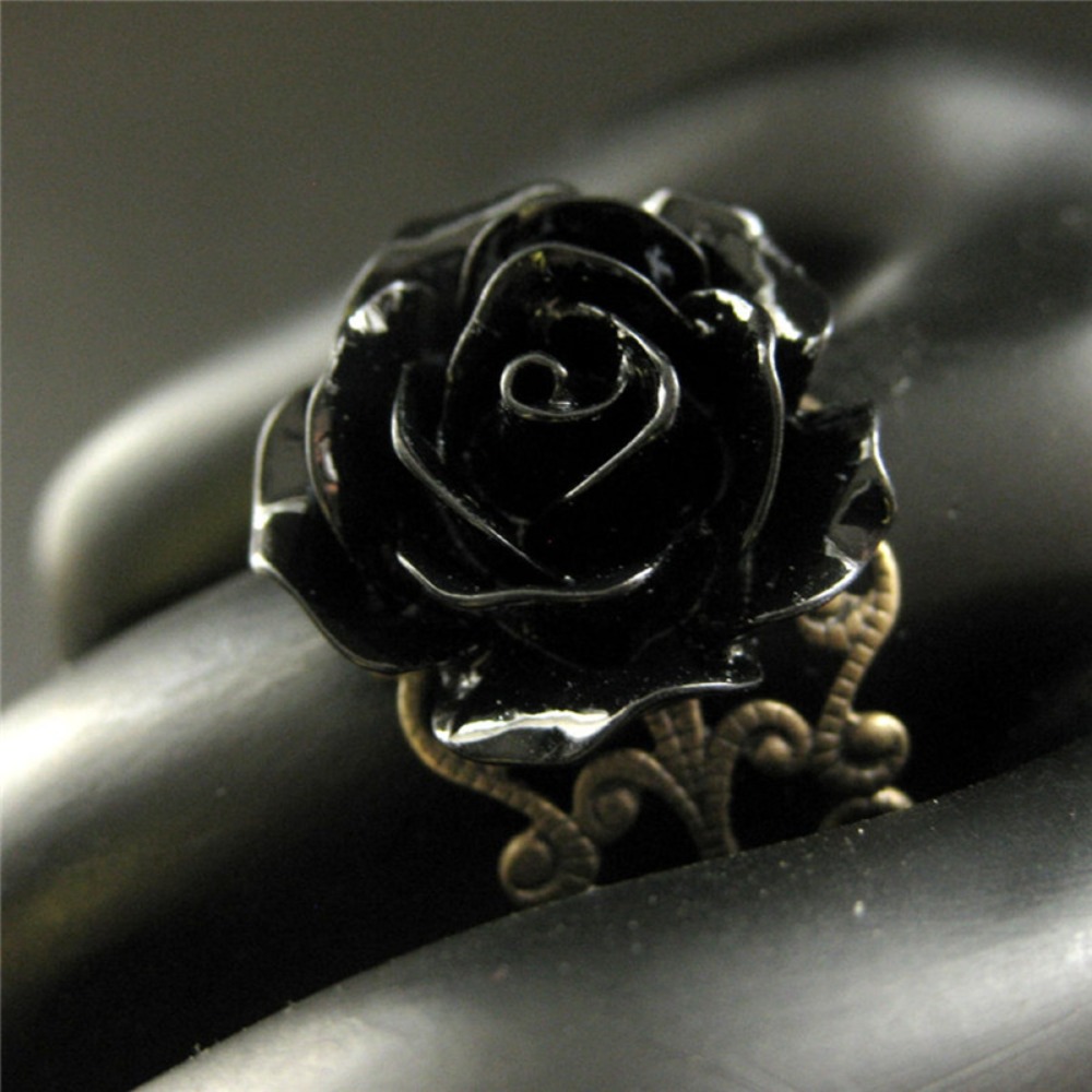 Temperament Retro Black Resin  - Resin Art Ring 评论和价格
