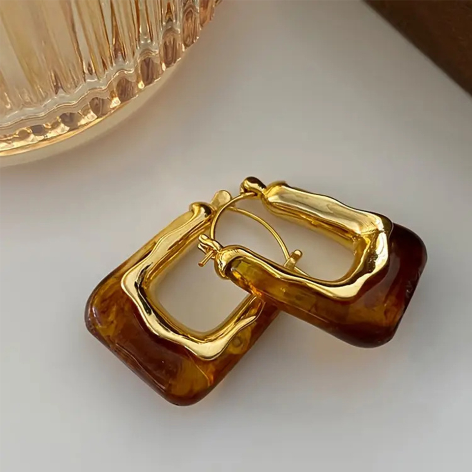 Yupsk French Fashion Vintage U - Resin Art Ring 评论和价格